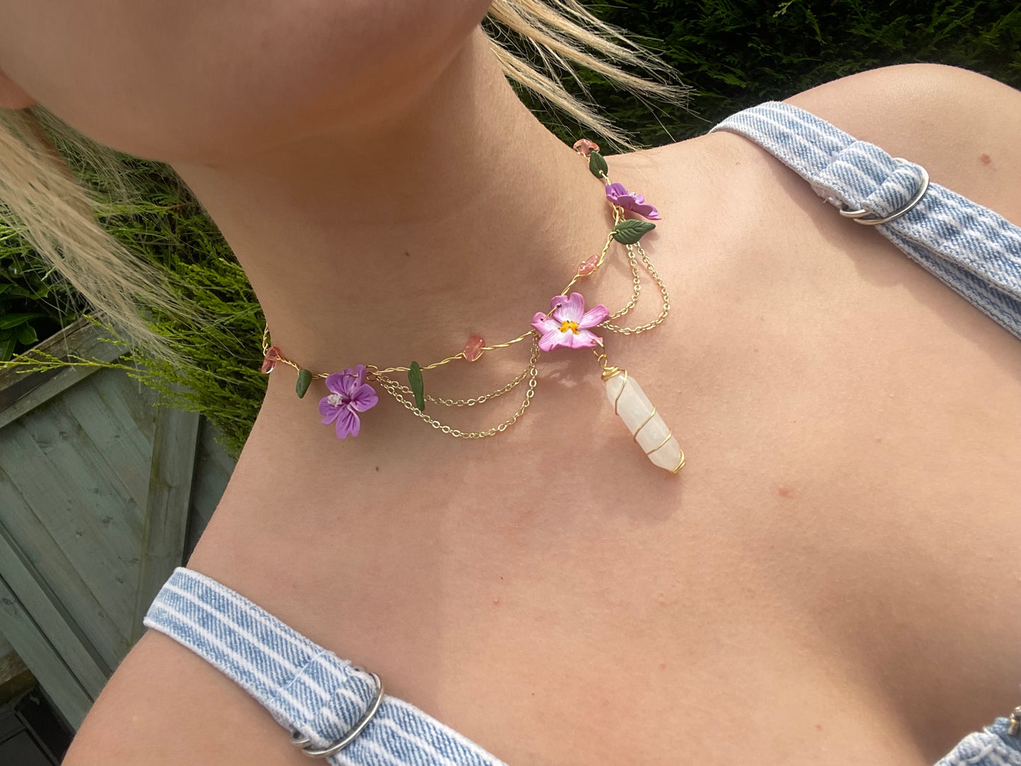 Dog rose & Common Mallow necklace