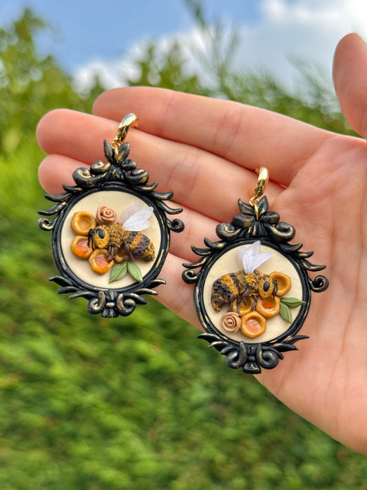 Honey Bee Picture Frame Earring